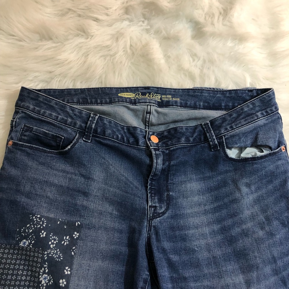 Old Navy rockstar mid rise jeans
